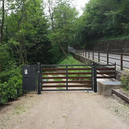 Le Rive Nel Bosco